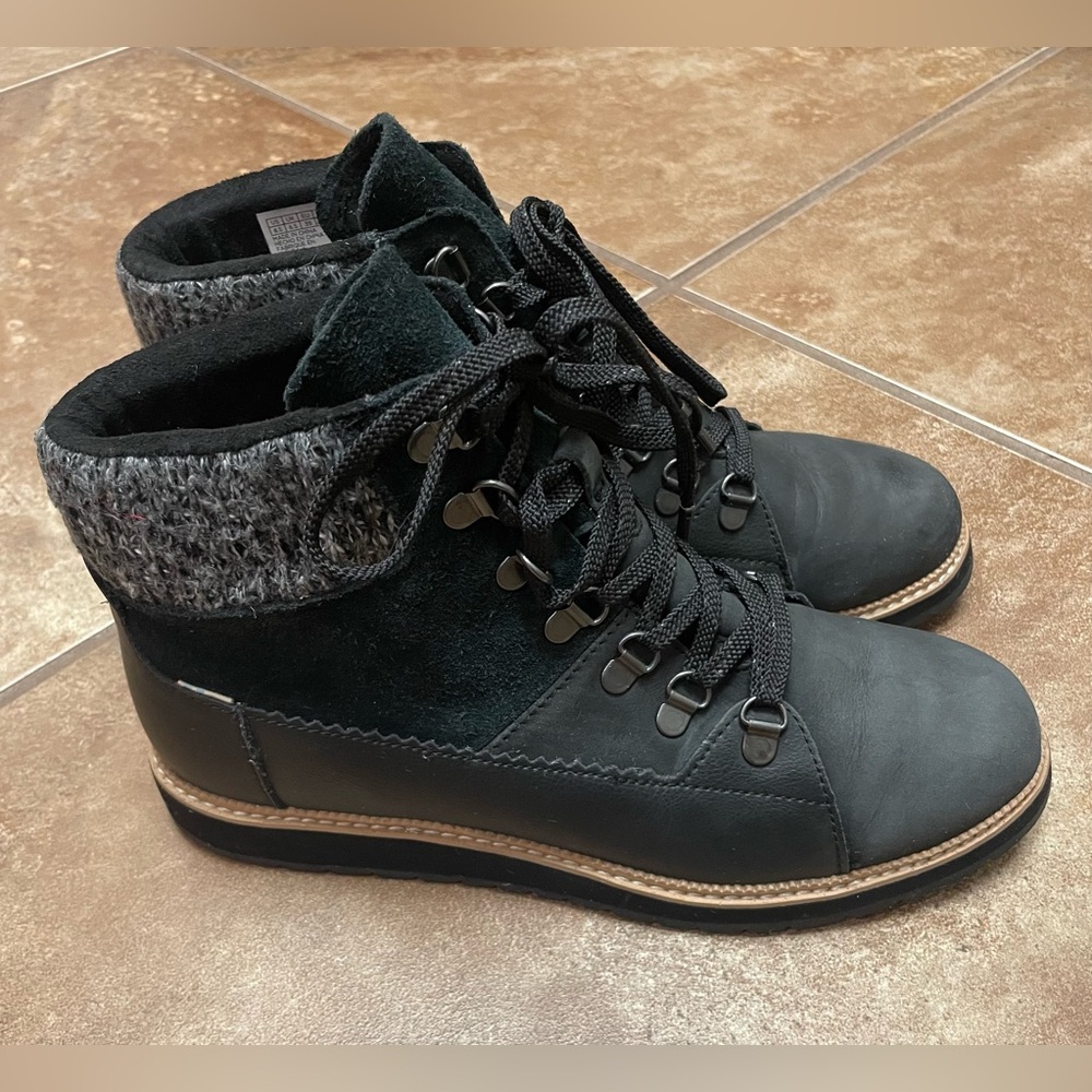 Toms Black and Gray Lace Up Boots